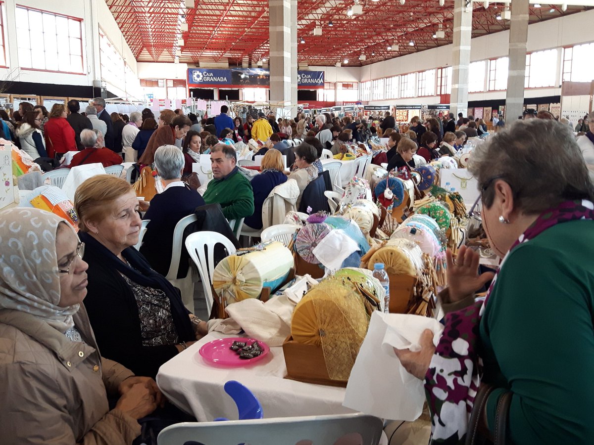 FERMASA_GRANADA's tweet photo. Crearte Granada capital del Bolillo.Feria de Patchwork, Labores, Manualidades y Artesanía, 2 y 3 abril en #Fermasa https://t.co/hMsrsa912w
