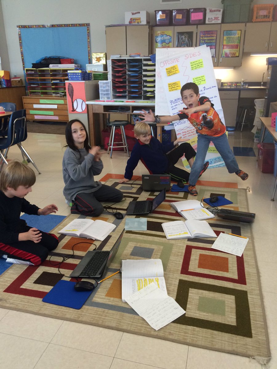 MrsHarris_SNIS's tweet photo. Always a blast with the #WritingWizards practicing their opposite sides writing using @texthelp #readwritegoogle https://t.co/SSims9qhOS