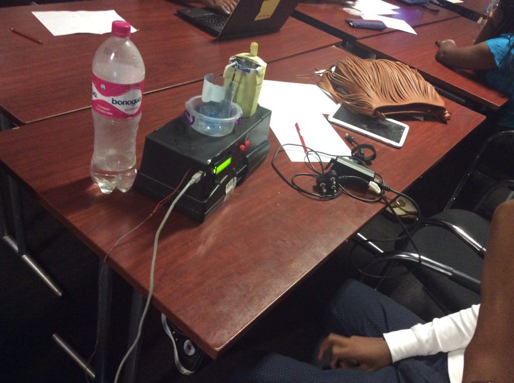 TiyaniTee's tweet photo. #ArduinoDaySA. Prototypes of #hack4water challenge. @code4sa @Code4Africa @DWS_RSA @InnovHub https://t.co/eLJiaKi4Mb