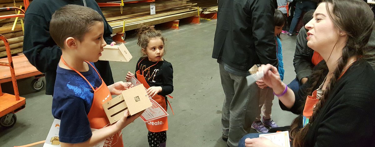 meg_chapman79's tweet photo. #1277 #KIDSWORKSHOP @SL_leighton @MileyShakira @AlizdelR #Kate #Captain https://t.co/AsSfwGEaqu