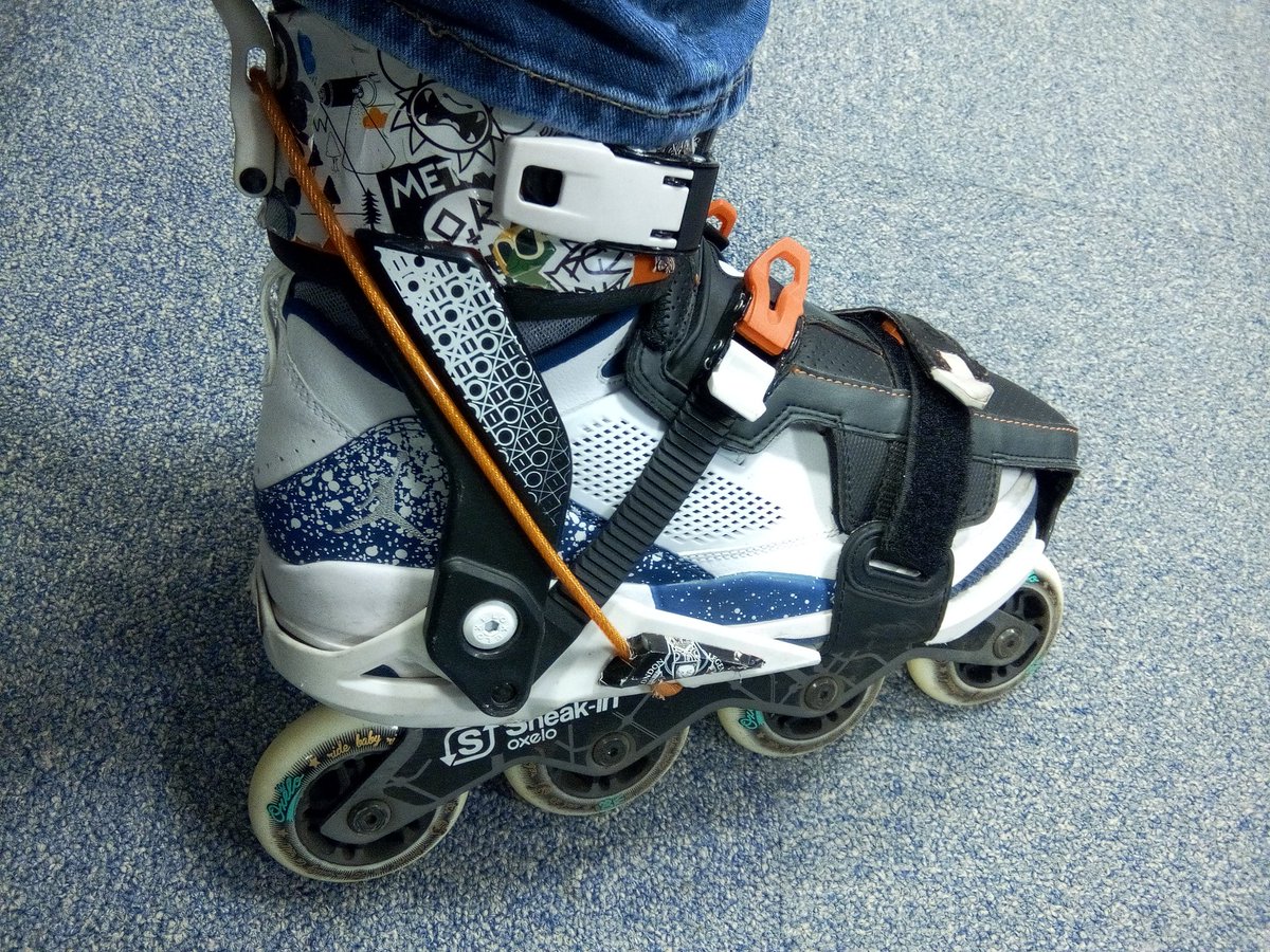 Les #sneakin sont terribles pour se déplacer en ville. Design perso... @OxeloOfficiel