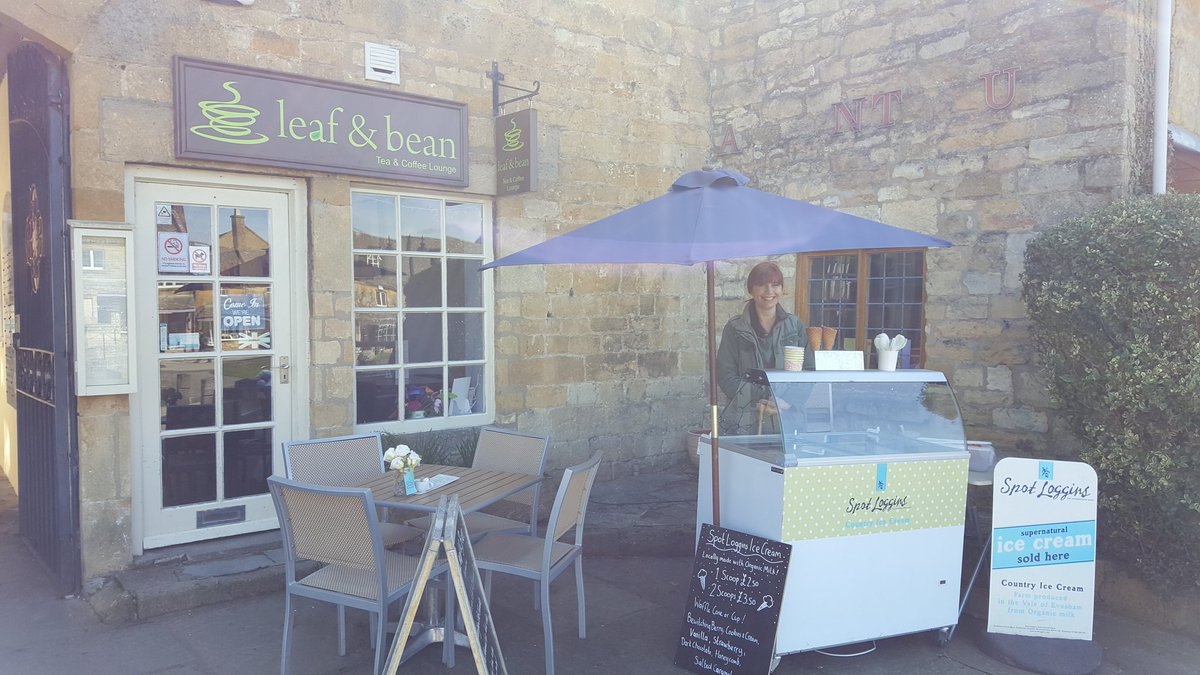 Come and get a Spot Loggins Ice cream from Kerry on her last shift! The sunshine is glorious!