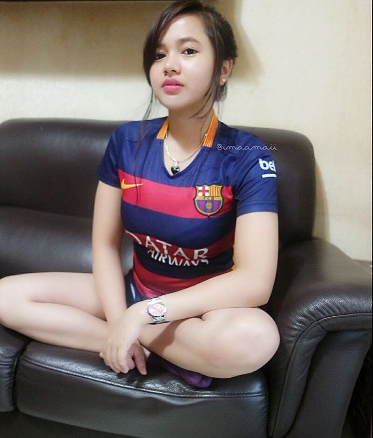 Makasih infonya, kayaknya menang Barca lagi #ElClasico 😉 RT <a href="/panduad56977169/">pandu aditya</a> RCTI 01.30 minggu dinihari