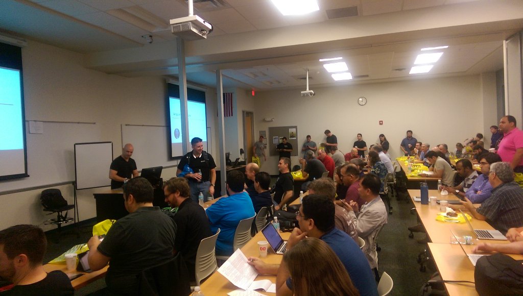 RetiredNavyWill's tweet image. Ok, @john_papa should get his own wing for his presentations. 😁 #AngulaJS #OrlandoCC