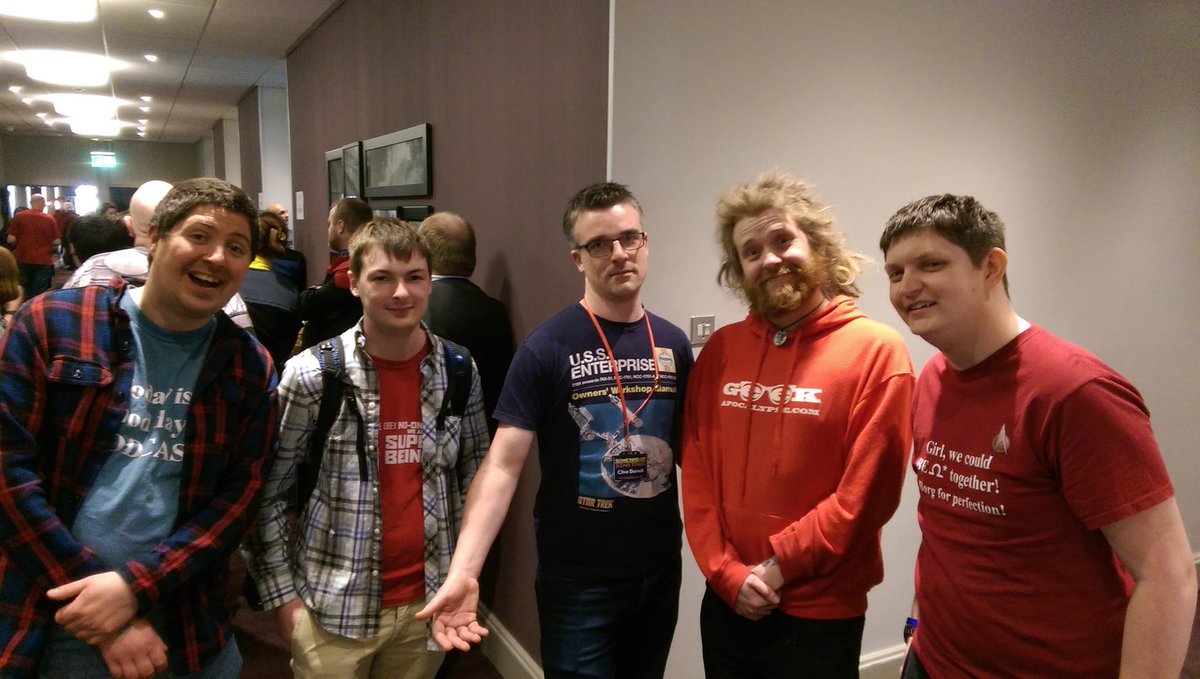 All the guys queueing for the group photo @FCD2016 @FCD2016 <a href="/Geek_Apocalypse/">Geek Apocalypse</a> <a href="/TheWarpCore/">SKoST 🟡🟡🟡🟡</a> <a href="/jfmsnuk/">JF Media Studios</a>