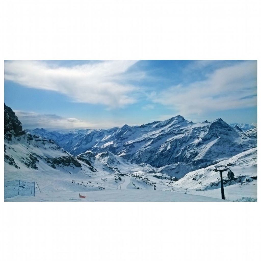magicitaly2017's tweet photo. #passodeisalati #gressoney #monterosaski #3000m #landscape #memories #vda #snow #igersvda #igers #igtravel #igvda #… https://t.co/jE9wdpbcXi