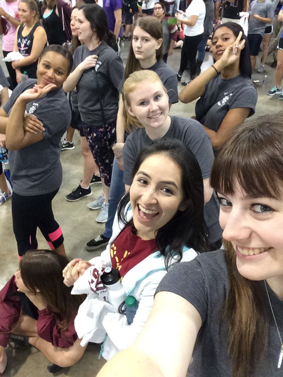 puppyluv1995's tweet photo. Let's do this!!πππ #850goesBIG #TBE2016 #Big365 #PreVetClubFSU https://t.co/1lTsSvh8Ds