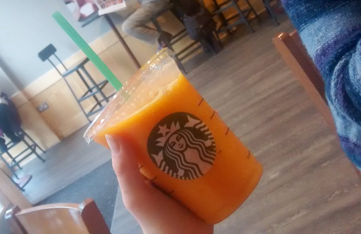 SimplyyMolls's tweet photo. Enjoyed this mangopassion starbucks yesterday with bestie https://t.co/NtaRf2WrxH