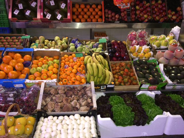 frutasmiguel's tweet photo. Así empezamos el mes de abril. Siempre buscando lo mejor para vosotr@s. #FelizSábado https://t.co/oFHE9kLFud
