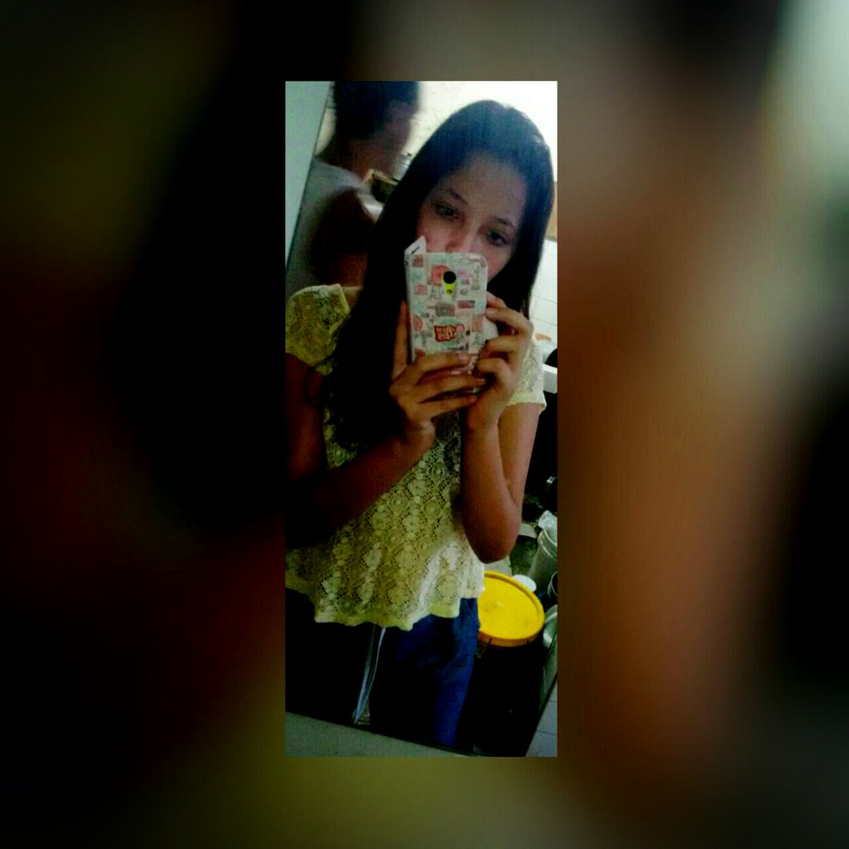 daniela celis tweet media