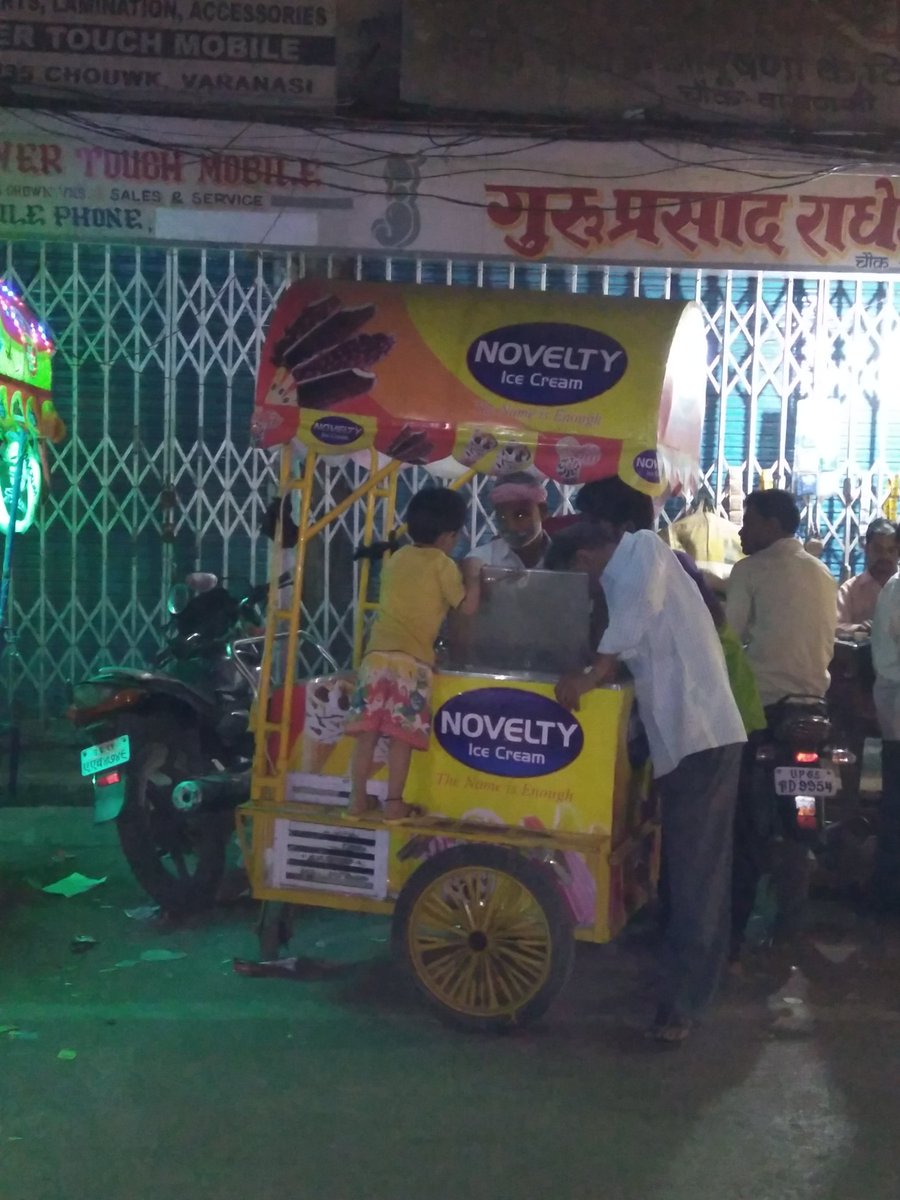 ElDicciomario's tweet photo. ¡Los helados del #Novelty traspasando fronteras! 😱😂🍦👳 #thisisindia #pureindia #salamanca #icecream https://t.co/pYz93d2E69
