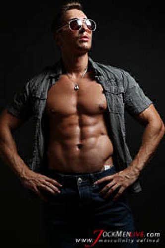 #Gay #MuscleCam Muscle Twin Bros Live! Jerk Off With Hugh! Now at https://t.co/zDbZsDyOz5! https://t