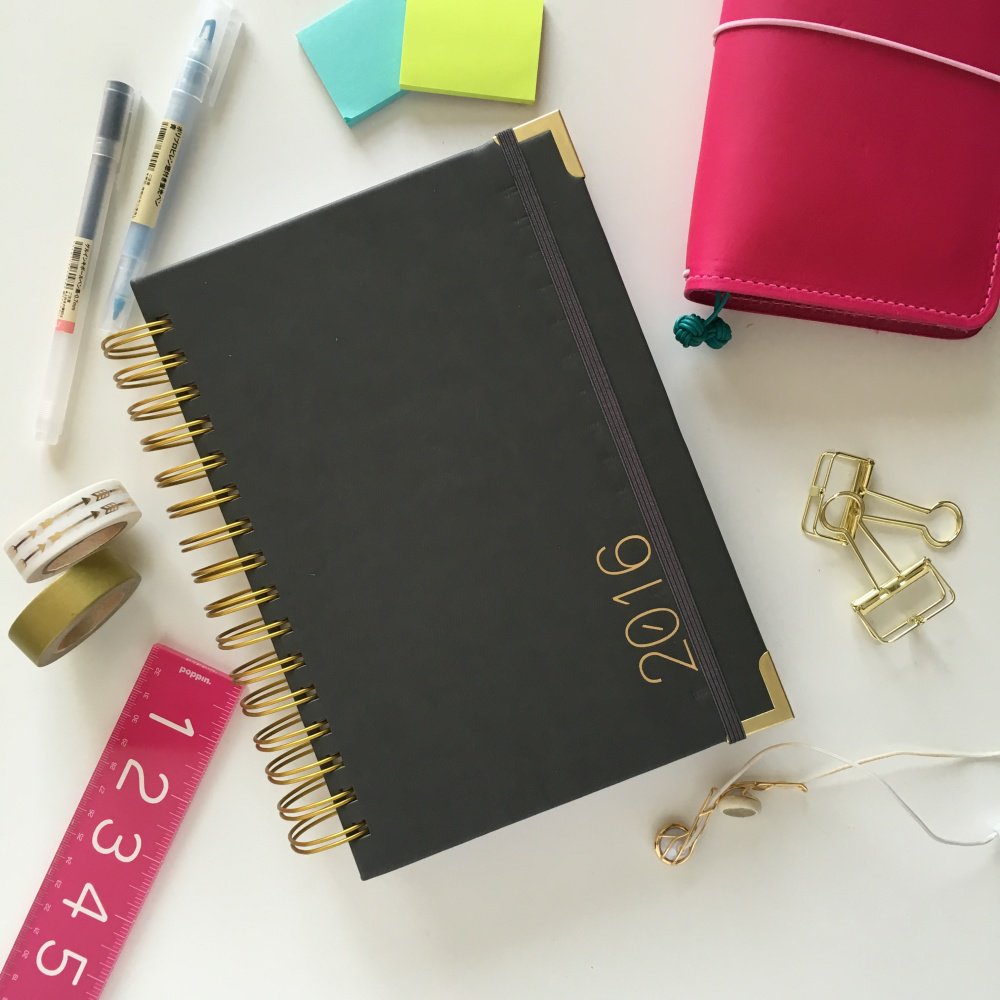 heartandmoxie's tweet photo. Found my planner for 2016! Can't wait to start using The #StartPlanner! Review --> https://t.co/KMIu0jxAaU https://t.co/y0idbwC9HW