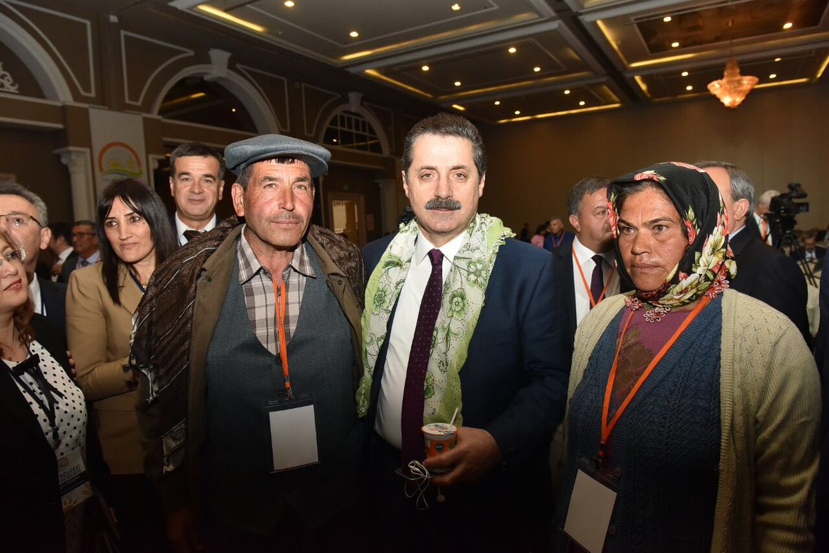 farukcelikcomtr's tweet photo. 8 saattir devam eden Ege Bölgesi Ortak Akıl Toplantımız sona erdi. 8 ilden katılan iştirakçilere teşekkür ediyorum https://t.co/q18A4A97Pw