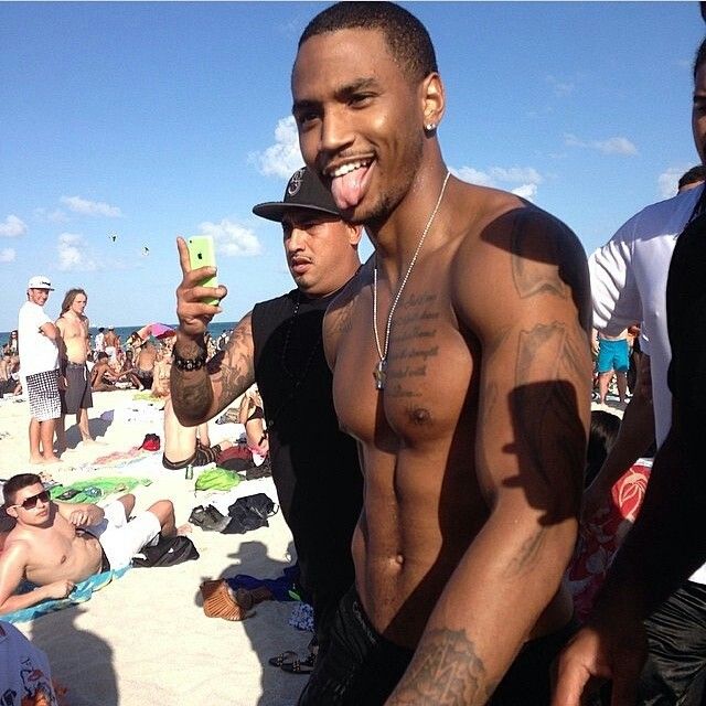 Lol silly @TreySongz always having that tongue out could get you in trouble 😂😛😉 https://t.co/CY4pVS6<a class="tags" target="_blank" title="On Twitter" href="/?out=eyJ0eXAiOiJKV1QiLCJhbGciOiJIUzUxMiJ9.eyJpYXQiOjE3MjY3NTY0NTksImlzcyI6InR3cG9ybnN0YXJzLmNvbSIsIm5iZiI6MTcyNjc1NjQ1OSwiZXhwIjoxNzU4MjkyNDU5LCJyZWRpcmVjdF91cmwiOiJodHRwczovL3R3aXR0ZXIuY29tL1RyZXlTb25neiJ9.gvLK5gqPMAp0TU-xjPgNYMJKSUVHBu4-q0Oe3HqNbIwapmjLQO8sQP6VictDWdPX0ABI8CLozbc4IWIcSFD1bQ">@TreySongz</a>