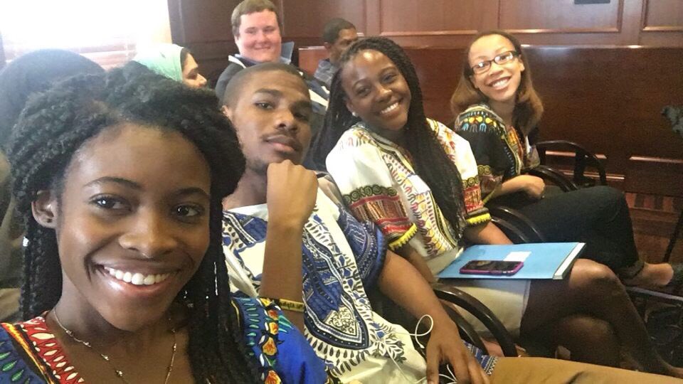 _britttmarieee's tweet photo. A-Team at the Georgetown Innovation Marketplace competition #AFRECON https://t.co/TLdGkhlQn7