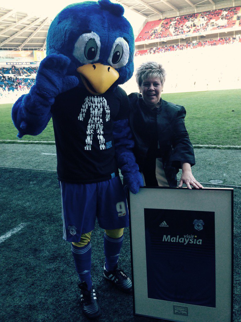 Sue malson and the Cardiff City mascot
