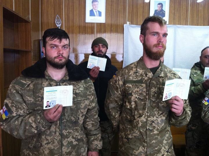 СБУ предупредила переход на сторону боевиков разведгруппы ВСУ - Цензор.НЕТ 3444