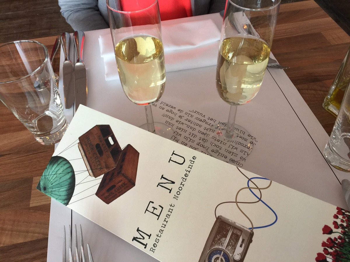 Alan_NL's tweet image. Restaurant Noordeinde #PreMusical #DrinksAndDinner (at @Theater_Hangaar) swarmapp.com/c/4gvxZcoFu4H