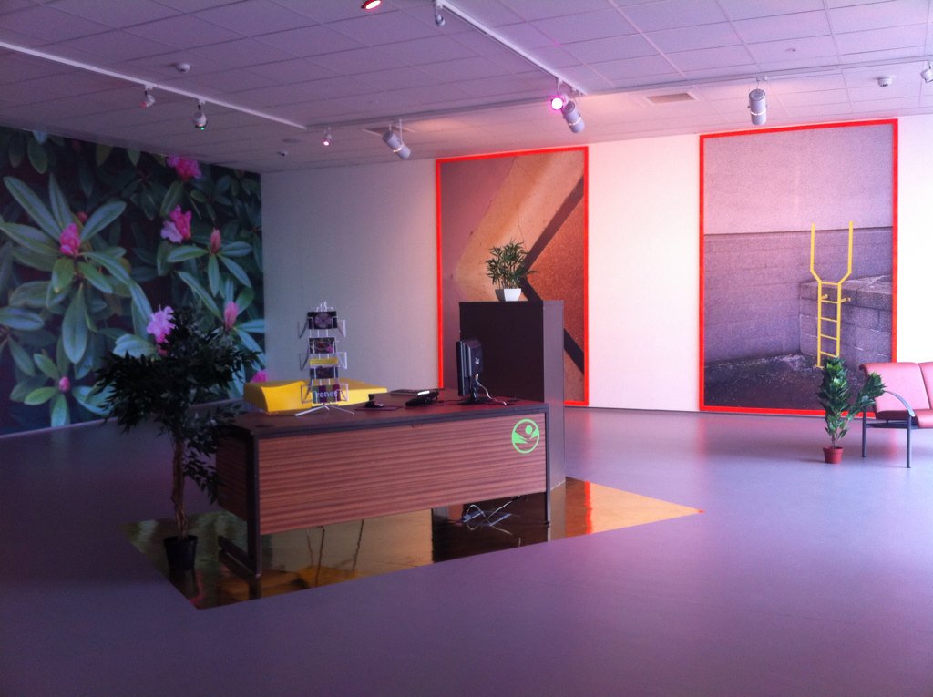 wagonart's tweet photo. Pleasant &amp; cheerful #GoHere by @tempstudio in Suttie Arts Space @GHATArt Congrats @AmberrRobertson @_KirstyRussell https://t.co/mdfdl0r7zh