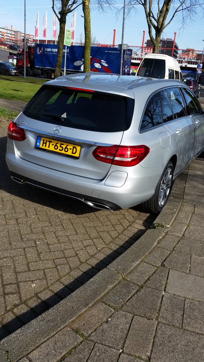 Bektas068's tweet photo. Het heeft even geduurd maar hij is er eindelijk. Wat een luxe en comfort. https://t.co/1t6fUuE4WD