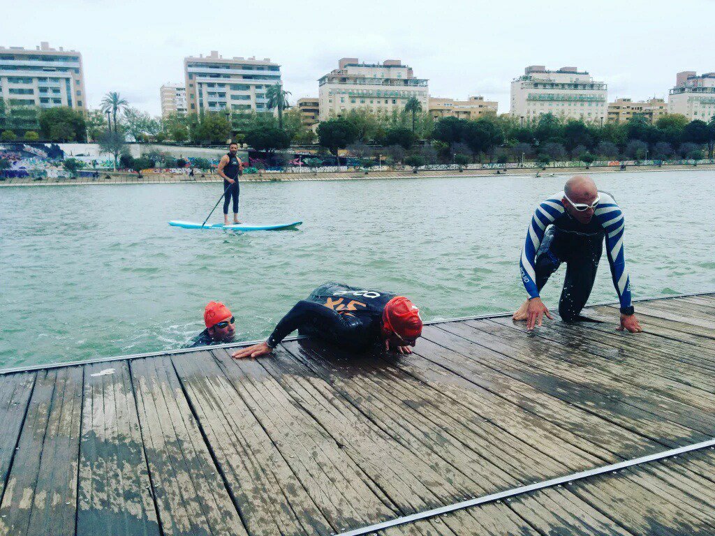 FeTriCe (@fetriatlonce) on Twitter photo Nuestro triatleta Vila Ahmed, uno de los primeros en salir de agua en el MD de <a href="/TrisurEventos/">Desafío Dx2 Triatlón</a>, animo crack 🏊 🚲 🏃 Nuestro triatleta Vila Ahmed, uno de los primeros en salir de agua en el MD de <a href="/TrisurEventos/">Desafío Dx2 Triatlón</a>, animo crack 🏊 🚲 🏃