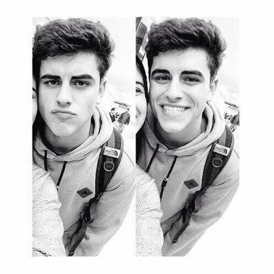 smilelockscreen's tweet image. Jack Gilinsky layout
Credit me