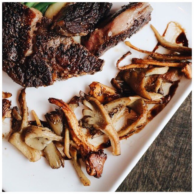 LeNewtown's tweet photo. Looks good on your plate, tastes amazing in your mouth. 😋😋😋 https://t.co/R7hT3tbdaP