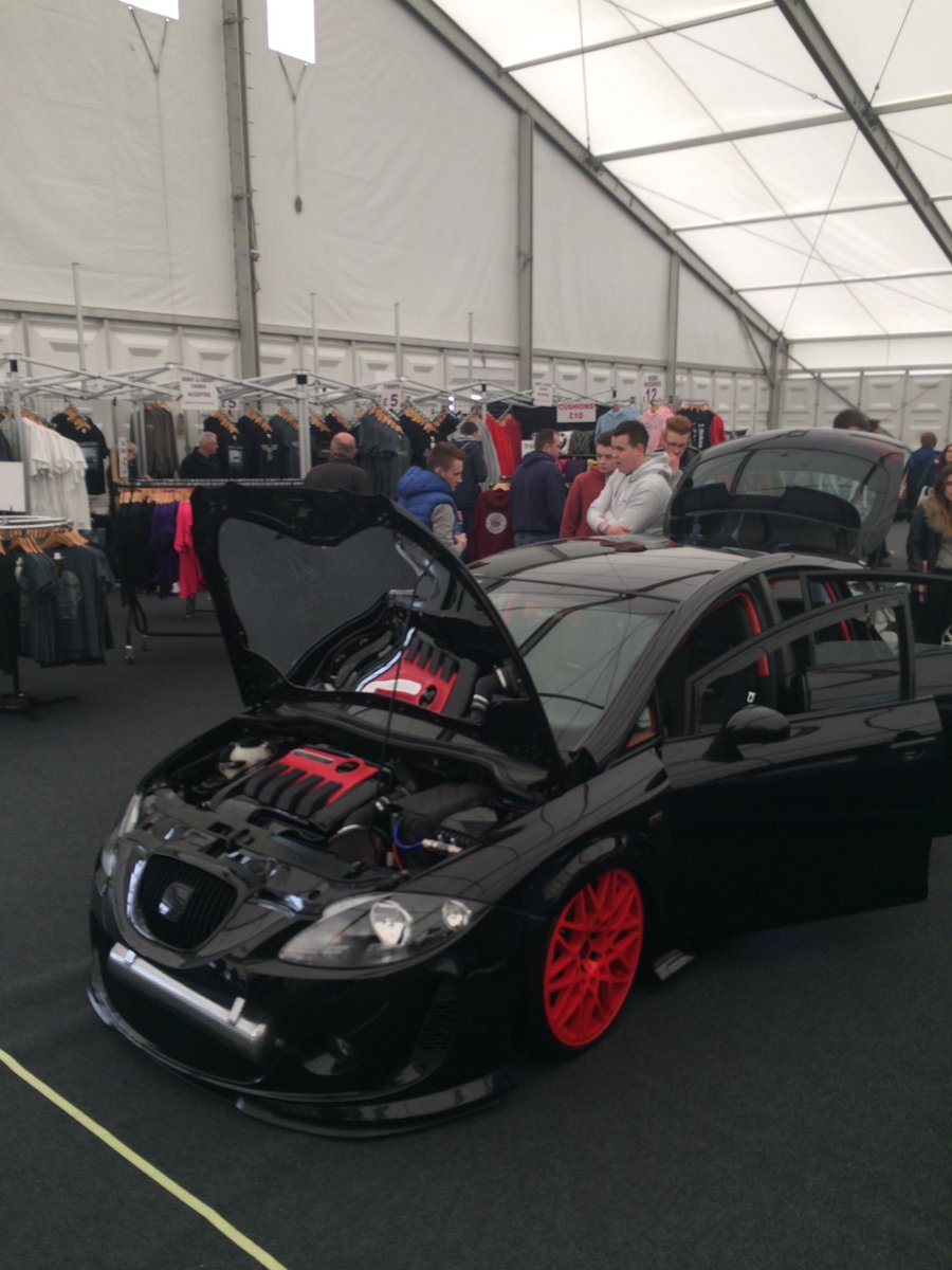 M0DIFIEDMOTORS's tweet photo. Great lineup at this years Dubshed show. #bringbackMM https://t.co/mMRmIgETOE