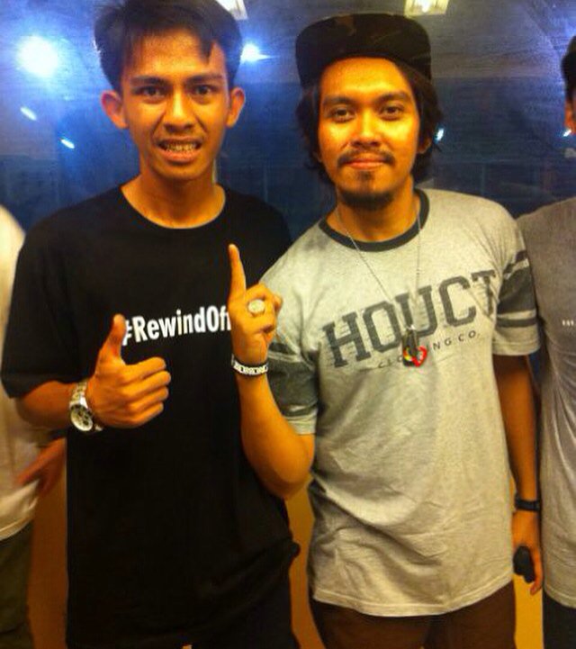 DerryAtmaja2's tweet photo. Nuhun ya kang aska @askaROCKERS https://t.co/DRPN1gE3pK