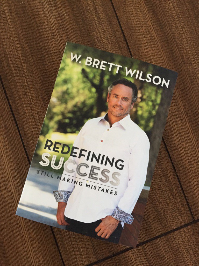 ChefGuruSingh's tweet photo. Just started reading this book by my favourite motivational entrepreneur @WBrettWilson. @chefgurutestkitchen https://t.co/2pupYElrMG