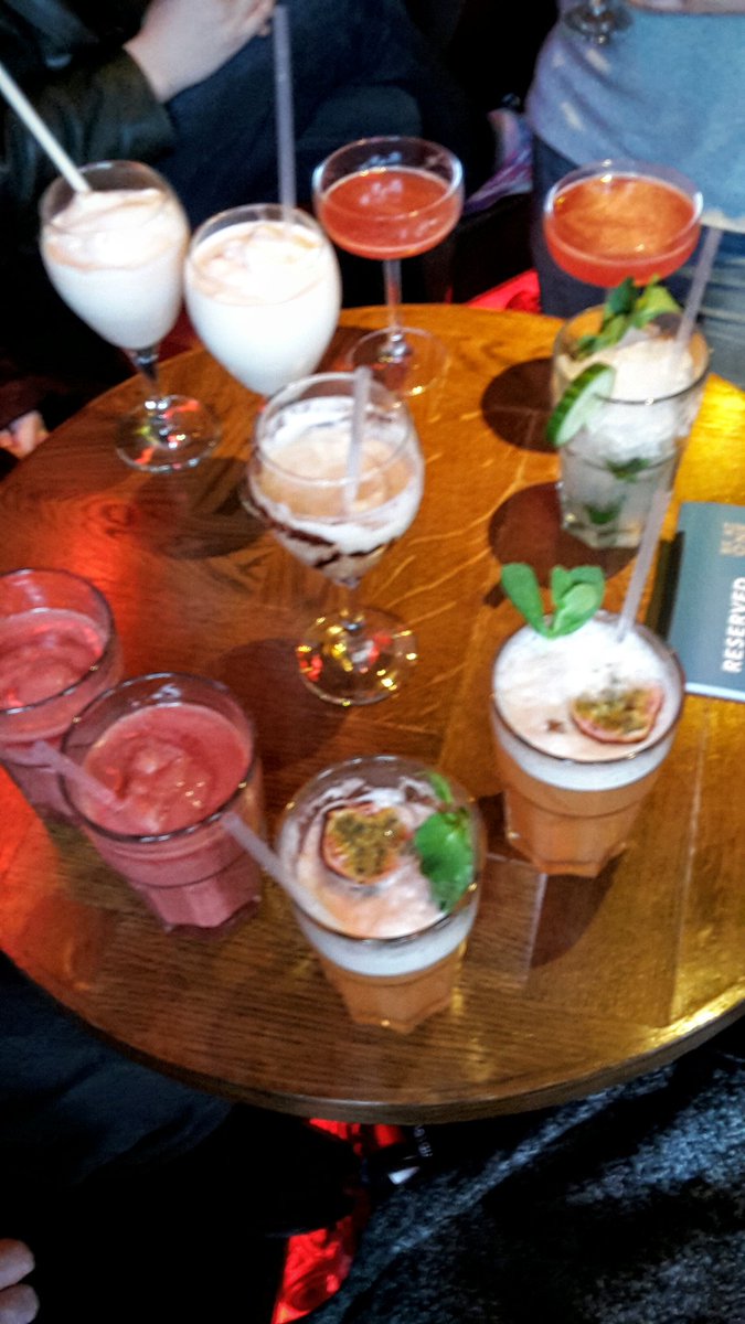 Caeli0n's tweet image. Good times @RDGbestbars #cocktails