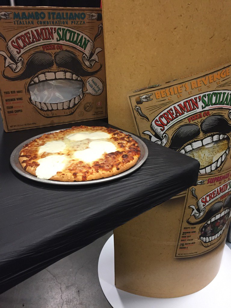 worldbeerfest's tweet photo. Hungry? Grab a sample of @ScreamnSicilian pizza! #worldbeerfest https://t.co/XugUXenZ35