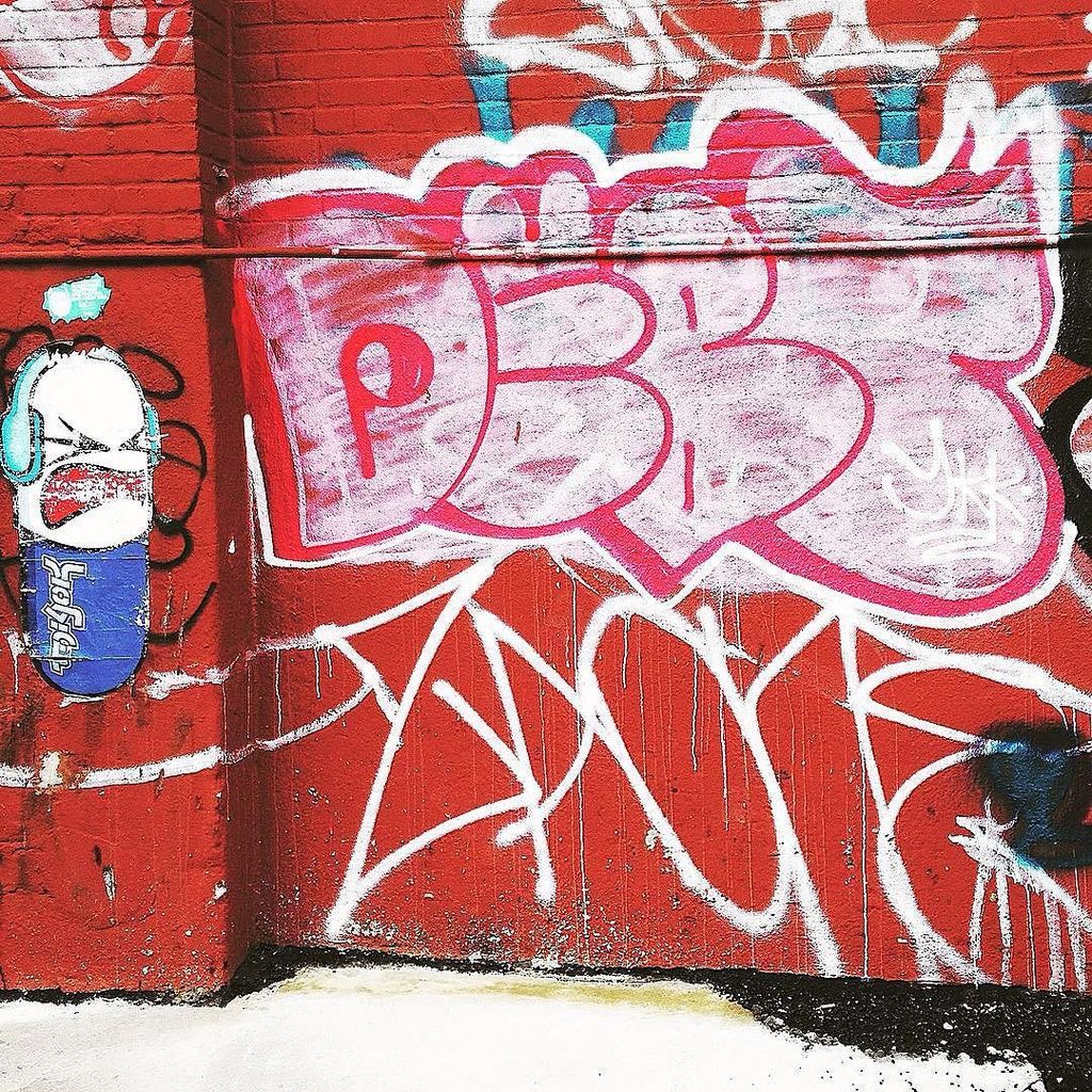 BrujaMaracc's tweet photo. #miyok #debtykk #zaone • #tribeca #nyc • #graffiti #nycgraffiti #tribecagraffiti by robertstevens https://t.co/FRmnK8qV2C