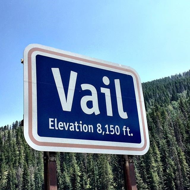 vailmarriott's tweet photo. Come on up for a breath of fresh air! https://t.co/YTFMVRgGhJ #vail #spring #vailmarriott #travelbrilliantly https://t.co/VdAvblRmZu