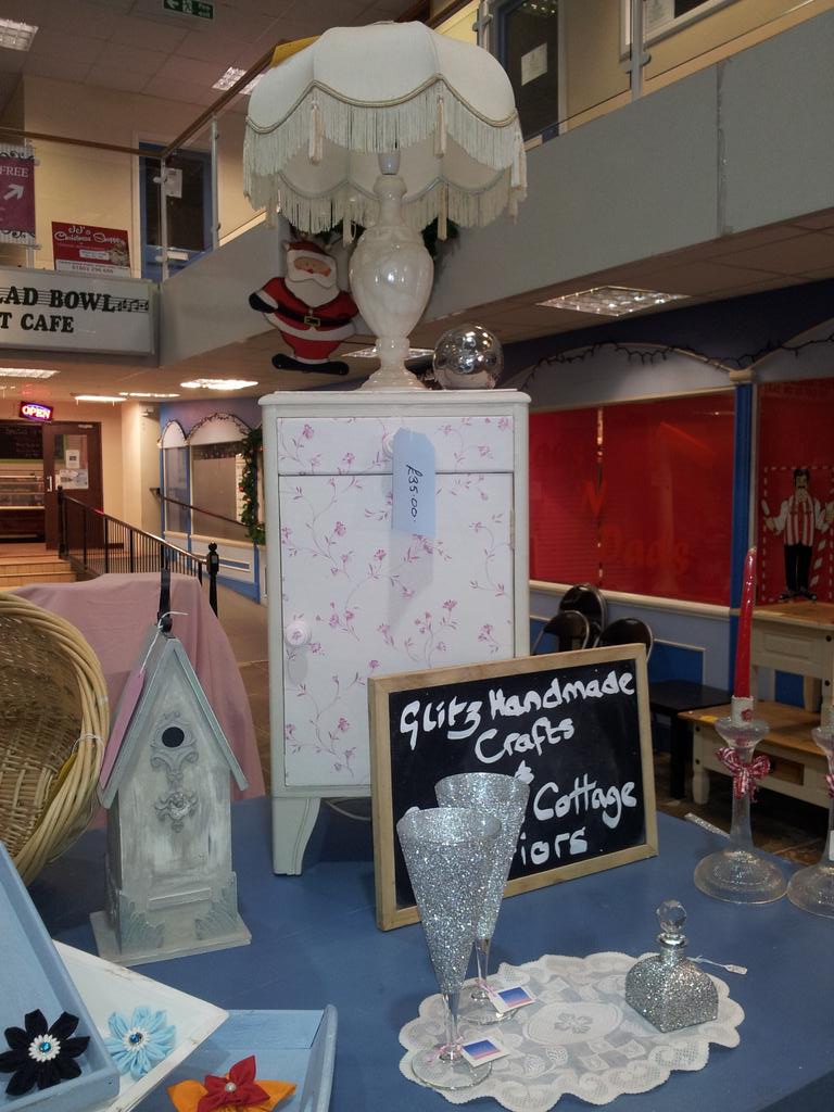Glitz_HM_Crafts's tweet photo. Riviera Cottage Interior  &amp; @GlitzHC  Now sharing a unit @torquaymarket @Torbay_Hour @BoostTorbay @Devon_Hour https://t.co/8xJoAdFPBo