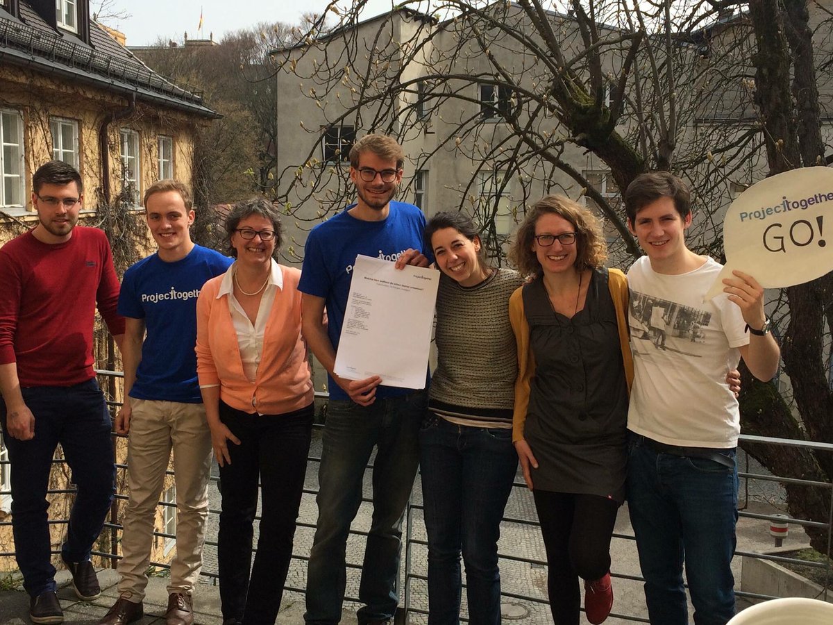 PT_Deutschland's tweet photo. Auf unserem Teamweekend entwickeln wir die Zukunft von #ProjectTogether. Energie, spannende Ideen &amp; wenig Schlaf! https://t.co/kyjwX3z6pS