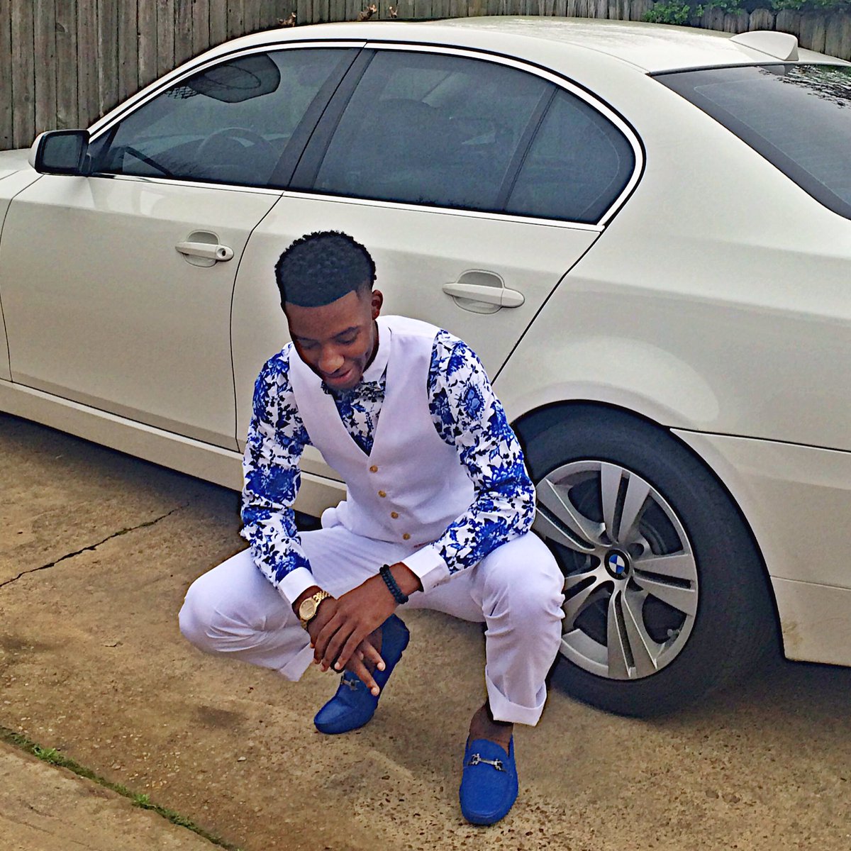 MylesMula_'s tweet image. Mula Supreme 😍🇲🇽🍝💰 #FirstProm A Lil Dressing🍼💦