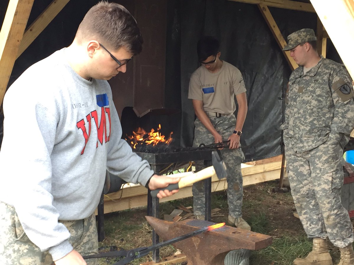 CoachSWach's tweet image. VMI Spring FTX Project Led by Col. Grigg Mullen #WeAreVMI #KeydetsintheCommunity