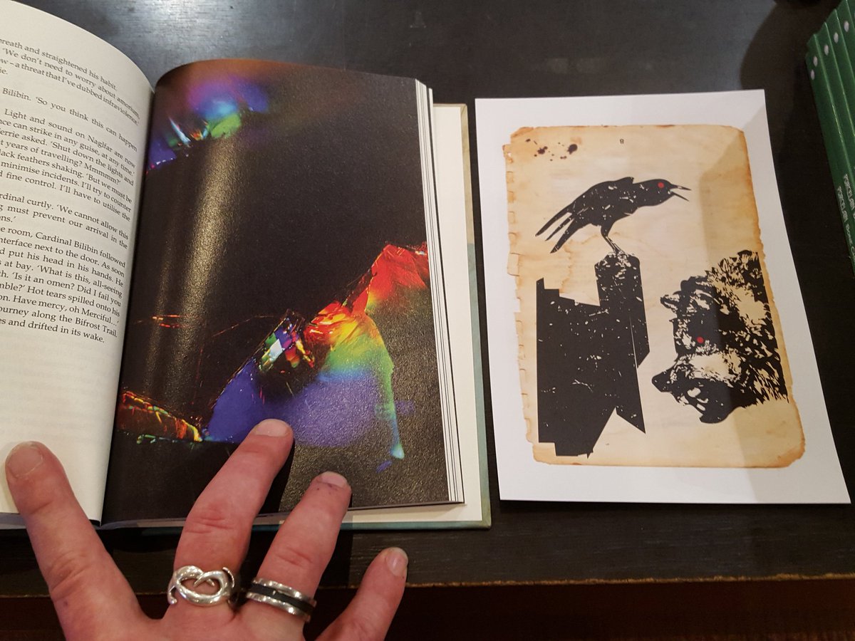 PageFortyFive's tweet photo. DUST ON THE MOTH looks stunning! Disconcerting, spectral, illustrated. From @beesmakehoneycc https://t.co/69Qm4a4tj2 https://t.co/fgIMcIBdIO