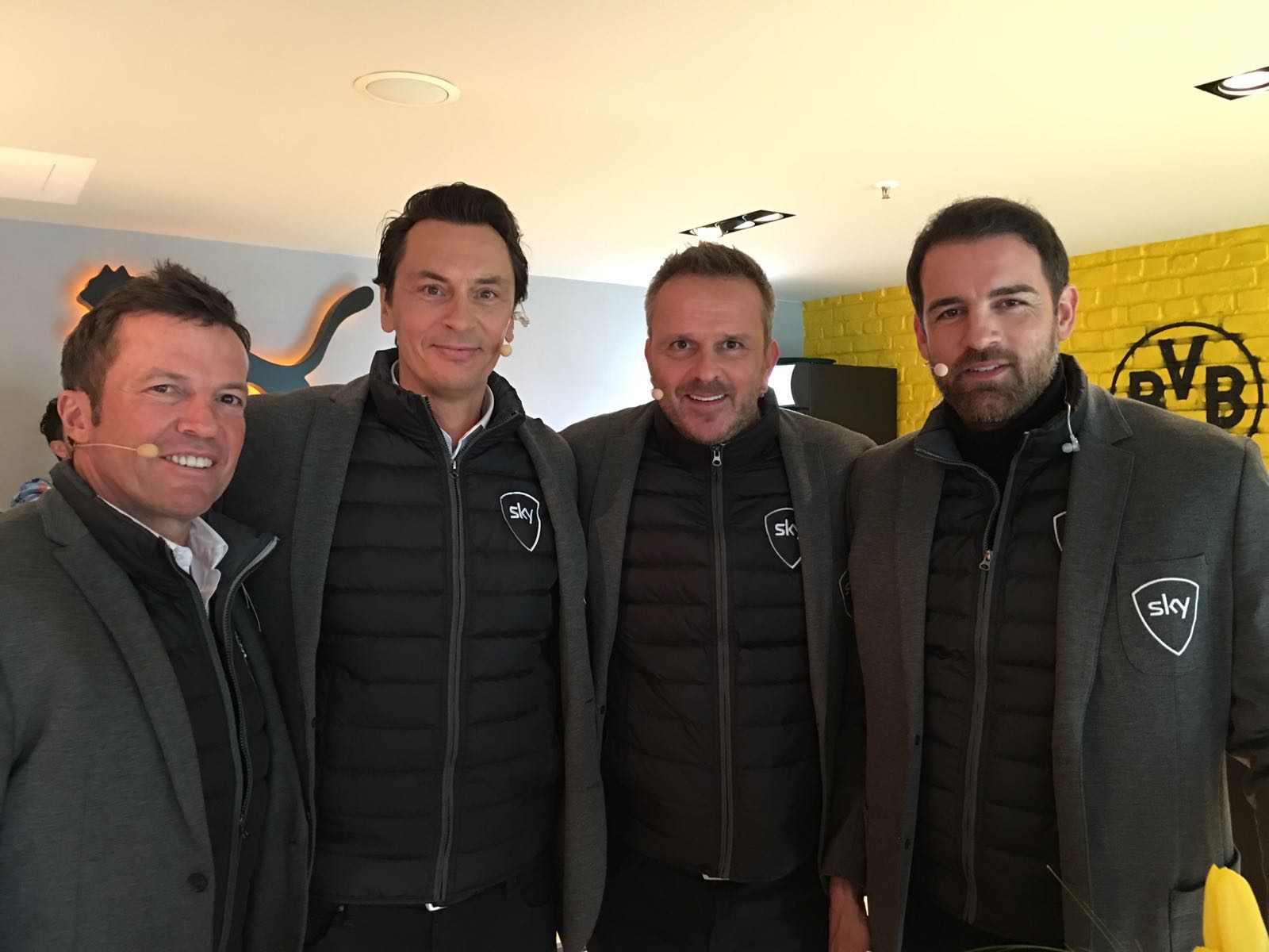 lothar matthaus on twitter greetings from bvb with cmetzelder dietmarhamann sebastian hellmann in der pumafootball lounge https t co pgpkydrstd twitter
