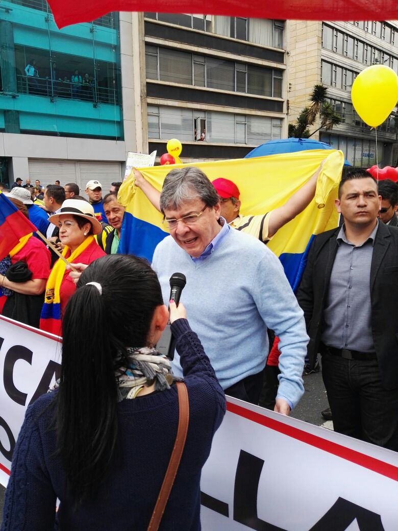 CarlosHolmesTru's tweet image. Millones de colombianos dicen No Más #Abril2ALaCalle @CeDemocratico
