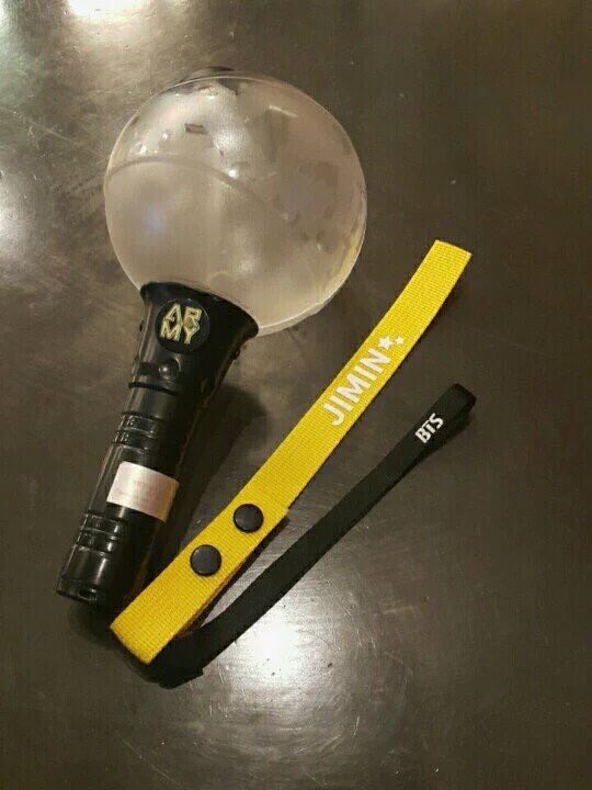bts_mimi27's tweet photo. アーミーボム用のネームタグ！！
欲しすぎる😍❤️💕 https://t.co/0mTGbxtCXB