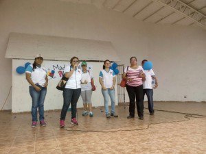 Maria_MalpicaP's tweet photo. .@HSBarbaraGBZ encabezó junto al #PASDIS @SecSaludGBZ Caminata por #DiaMundialAutismo #Colón https://t.co/i74Ngi15ax https://t.co/8huJo7cZhc