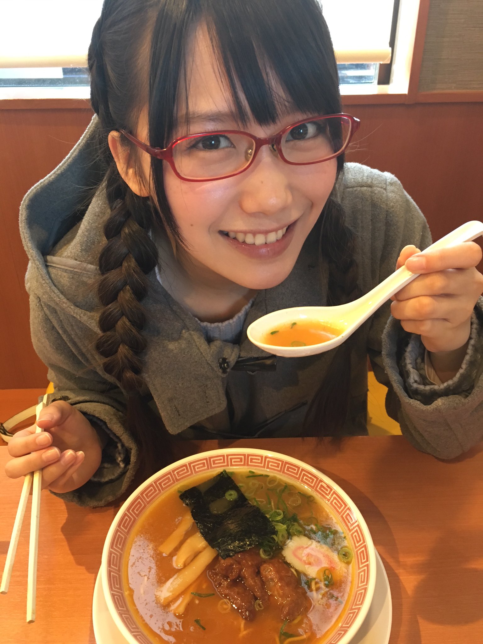 加藤里保菜 ラーメンチェーン店店舗数ランキング1位 幸楽苑 あっさり中華そばは驚きの390円 店舗 限定の司ラーメンと エビ餃子も食べました どれも安くて本当に美味しい 店舗もたくさんあるから行きやすいし 堂々の一位です T Co 2kp39ovlt2