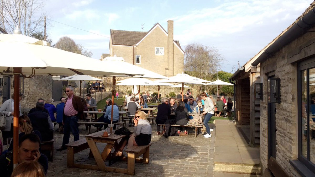royaloaktetbury's tweet photo. This is one of our favourite sights.. #fullgarden #lovethesunshine thank you for joining us today X https://t.co/WNO5TIqNNp