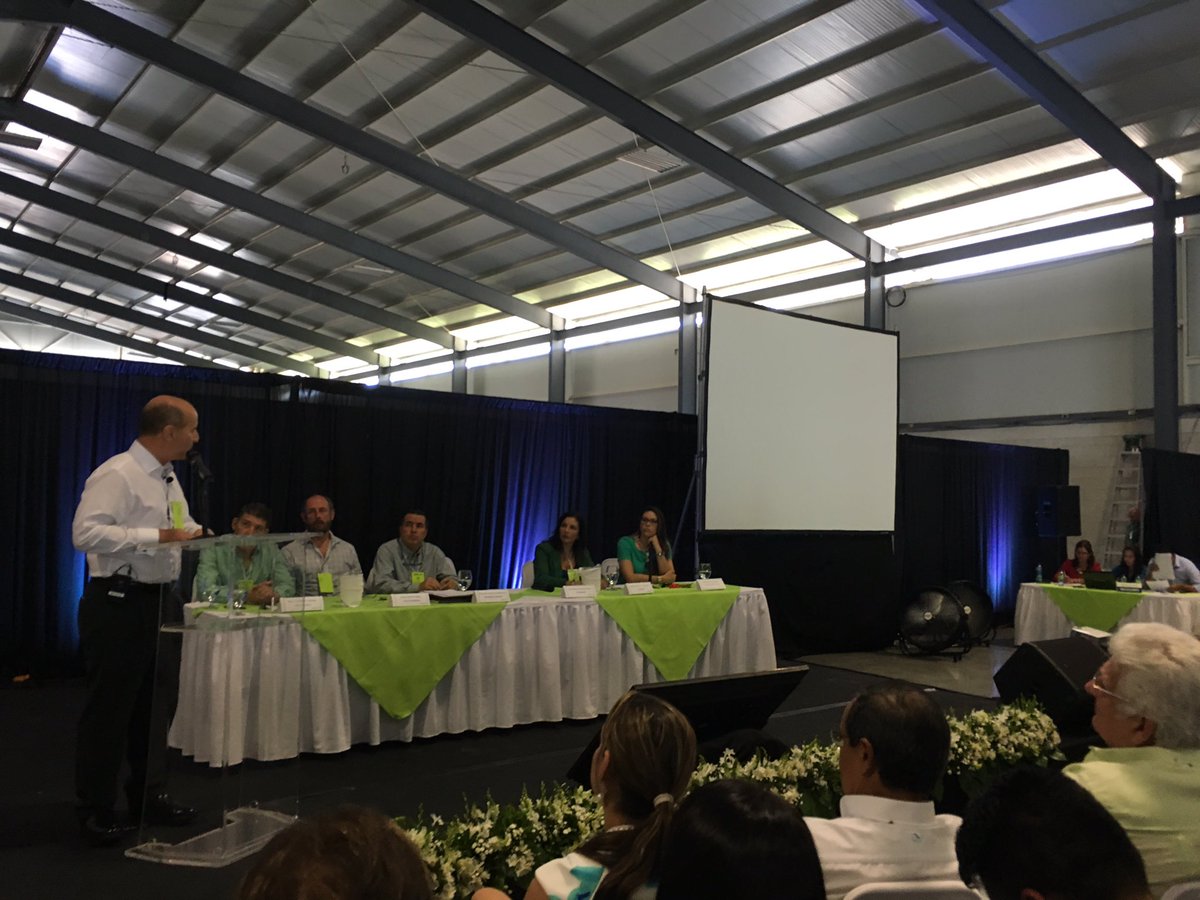 plncr's tweet photo. Muy complacido con el trabajo del equipo de tesorería y de la Secretaría General. JMF https://t.co/qCxmhxG7cW