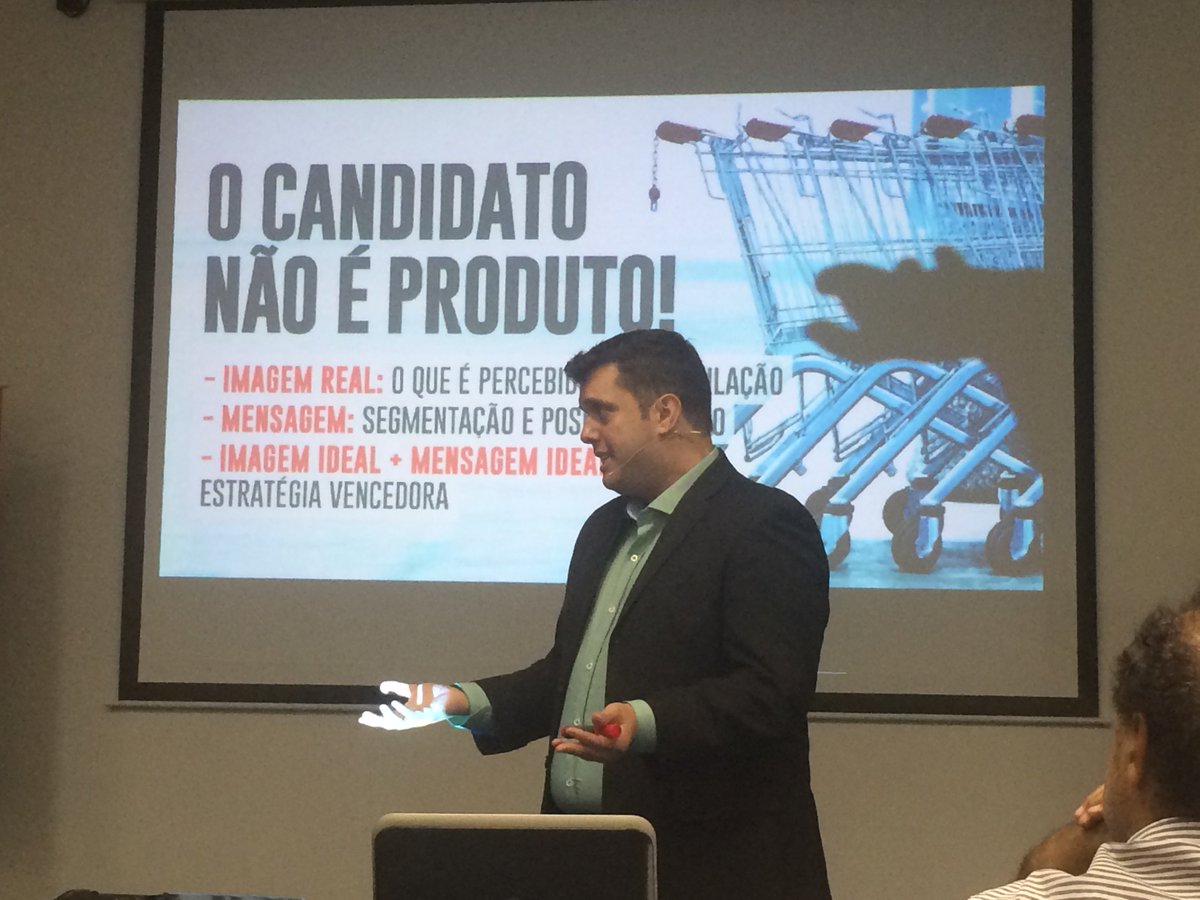 _gugafleury's tweet photo. Nessa sexta e sábado,Prof.Gustavo Fleury esteve presente na 10ª  edição Curso de Marketing Político Eleitoral em BH https://t.co/eKAWvgpBAT