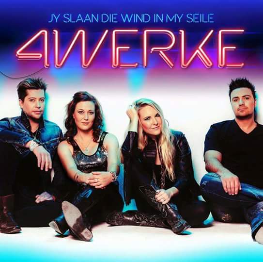 AfrikaansM's tweet photo. BINNEKORT BESKIKBAAR: 4 Werke se album #4Warm met die treffer Jy Slaan Die Wind In My Seile. https://t.co/mhnEk1UmfG