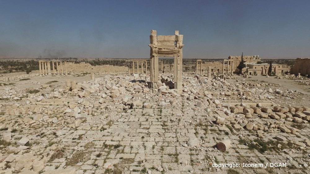 Iconem back in Palmyra, Syria, to digitalise an endangered heritage. Photos ©DGAM/Iconem  #SyrianHeritage #Palmyra